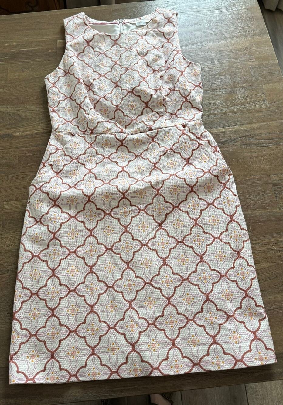 Boden Talia Dress Pink and Tan Medallion Print US6R Sleeveless